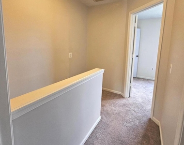 6552 Old Carriage Lane - Photo Thumbnail 23