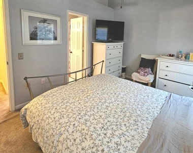6552 Old Carriage Lane - Photo Thumbnail 24