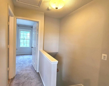 6552 Old Carriage Lane - Photo Thumbnail 16