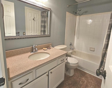 6552 Old Carriage Lane - Photo Thumbnail 22
