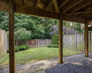 11712 Mossy Creek Lane - Photo Thumbnail 39