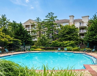 12919 Alton Square - Photo Thumbnail 14
