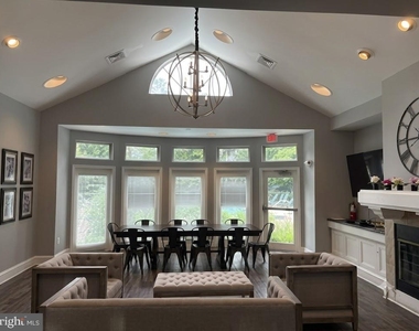 12919 Alton Square - Photo Thumbnail 16