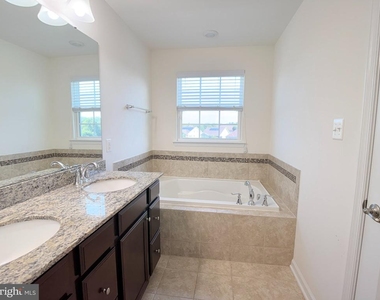 152 Trout Lily Drive - Photo Thumbnail 18