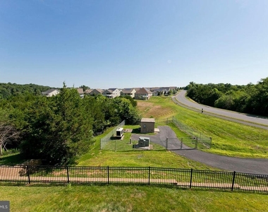 152 Trout Lily Drive - Photo Thumbnail 35