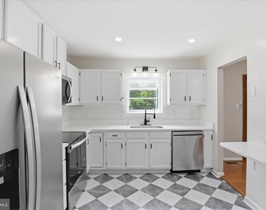7264 Twilight Court - Photo Thumbnail 28