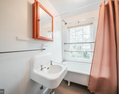 30 S Calhoun Street - Photo Thumbnail 23