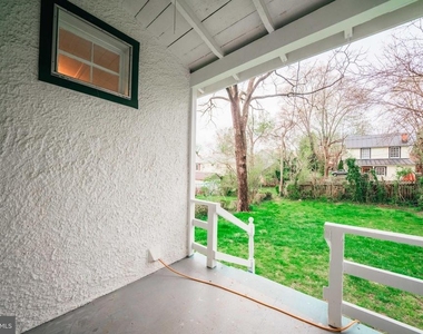 30 S Calhoun Street - Photo Thumbnail 7
