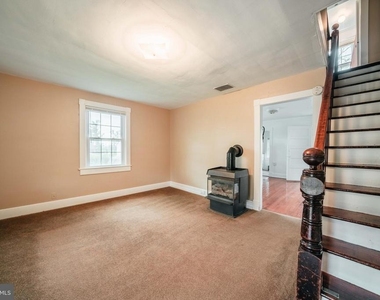 30 S Calhoun Street - Photo Thumbnail 10