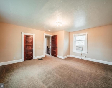 30 S Calhoun Street - Photo Thumbnail 30