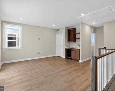 3612 Farr Avenue - Photo Thumbnail 28