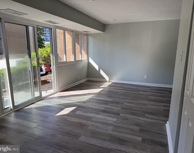5831 Quantrell Avenue - Photo Thumbnail 6
