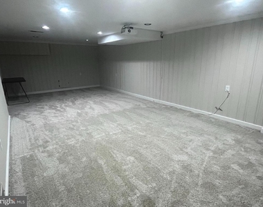 1108 Archer Court - Photo Thumbnail 11