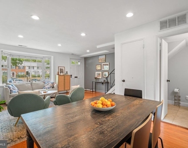 3908 Keller Avenue - Photo Thumbnail 12