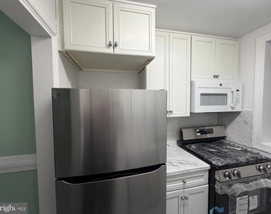 4316 N Pershing Drive - Photo Thumbnail 5