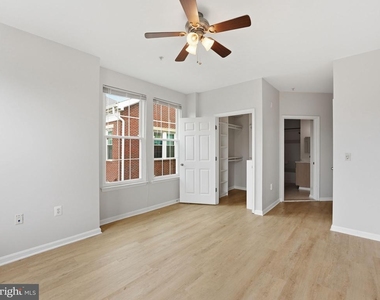 2301 25th Street S - Photo Thumbnail 9