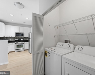 2301 25th Street S - Photo Thumbnail 16