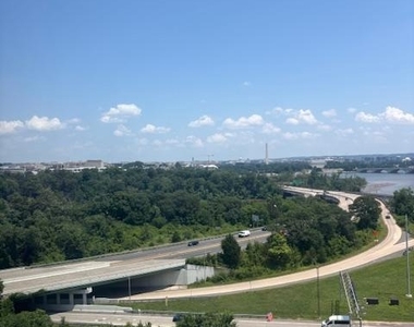 1021 Arlington Boulevard - Photo Thumbnail 22