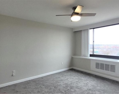 1021 Arlington Boulevard - Photo Thumbnail 26