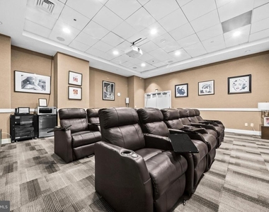 1020 N Highland Street - Photo Thumbnail 31