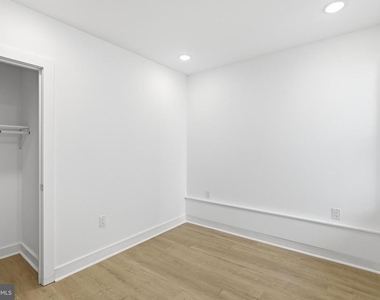 630 W Cumberland Street - Photo Thumbnail 9