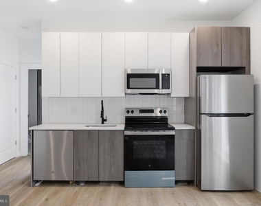 613 N Brooklyn Street - Photo Thumbnail 6