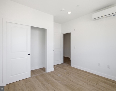 613 N Brooklyn Street - Photo Thumbnail 8