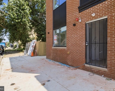 613 N Brooklyn Street - Photo Thumbnail 19
