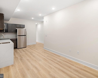 5217 Warren Street - Photo Thumbnail 1