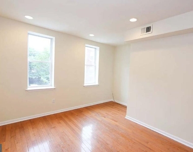 1724 N Gratz Street - Photo Thumbnail 5