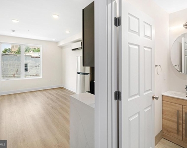 5217 Warren Street - Photo Thumbnail 1