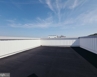 2720 W Thompson Street - Photo Thumbnail 8
