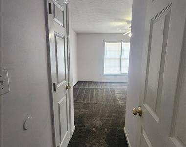 4519 Josh Court - Photo Thumbnail 16
