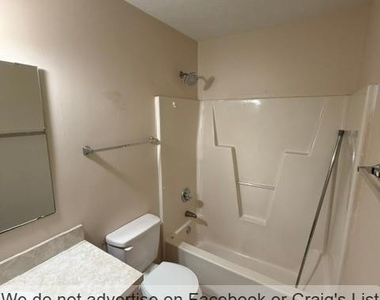6858 Marlowe Drive - Photo Thumbnail 9