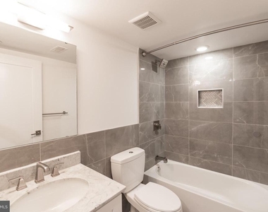 749 N 20th Street - Photo Thumbnail 6