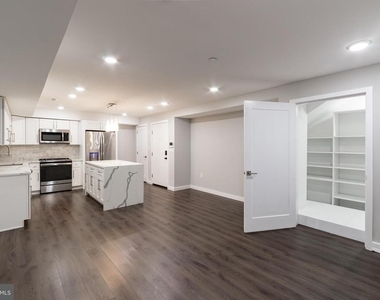 749 N 20th Street - Photo Thumbnail 15