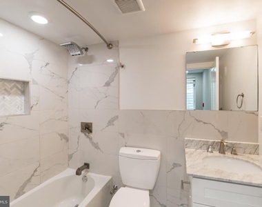 749 N 20th Street - Photo Thumbnail 7