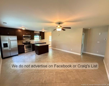 918 Carolina Avenue - Photo Thumbnail 1