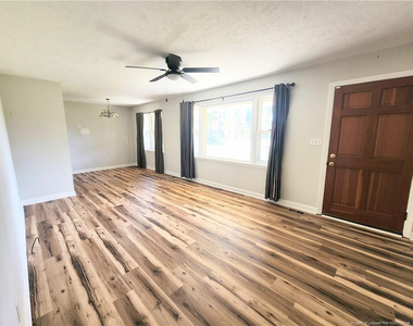 1512 Atwick Drive - Photo Thumbnail 7