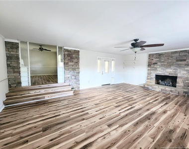 1512 Atwick Drive - Photo Thumbnail 5