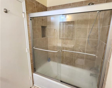 1512 Atwick Drive - Photo Thumbnail 14