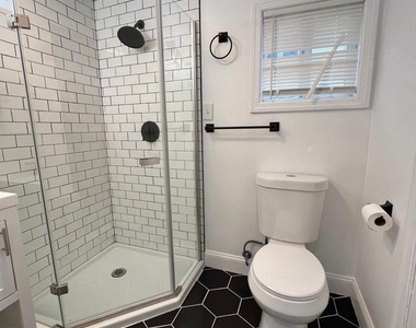 6101 Locust Street - Photo Thumbnail 9