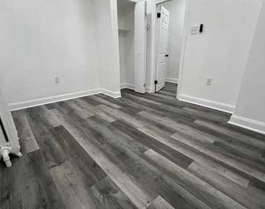 6101 Locust Street - Photo Thumbnail 3