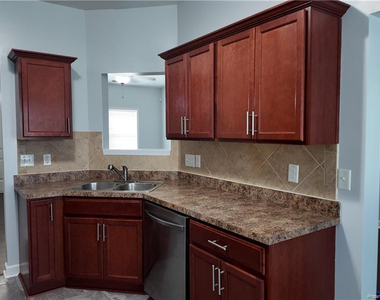 5317 Nessee Street - Photo Thumbnail 7