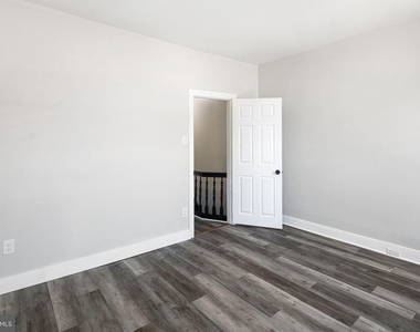 3836 Wyalusing Avenue - Photo Thumbnail 10