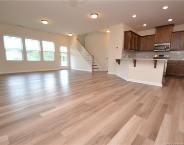 1127 Brightskies Street - Photo Thumbnail 3
