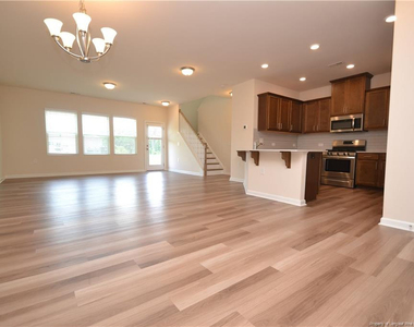 1127 Brightskies Street - Photo Thumbnail 2