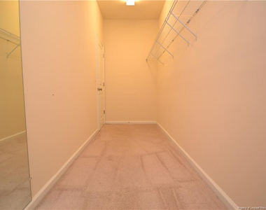 1127 Brightskies Street - Photo Thumbnail 27