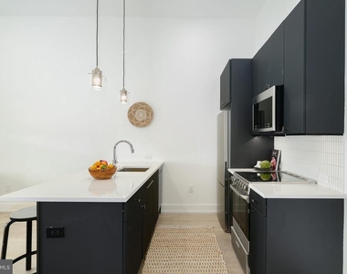 5013 Springfield Avenue - Photo Thumbnail 8