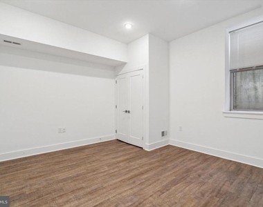 1328 N Franklin Street - Photo Thumbnail 11